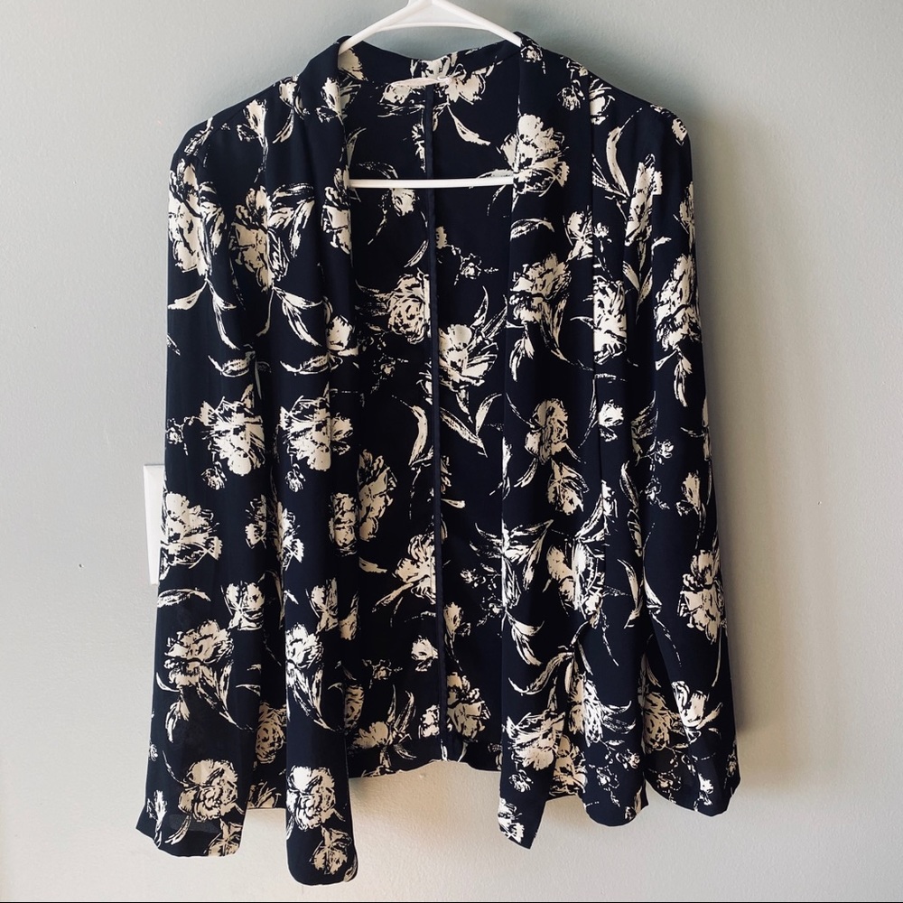 Lush floral open front top